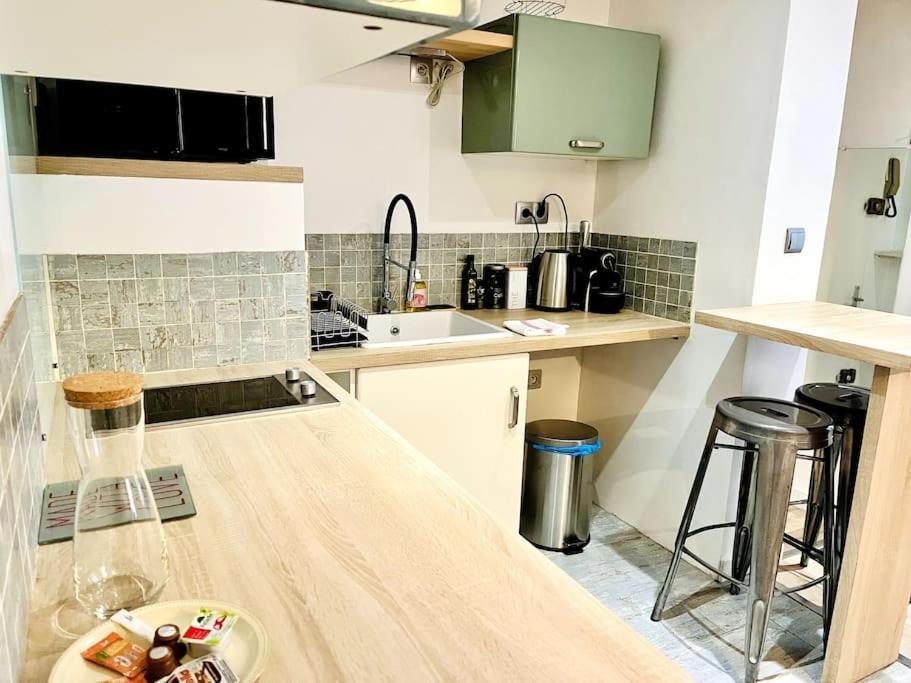 Pagan 2pers, Hypercentre, Feydeau Apartment *